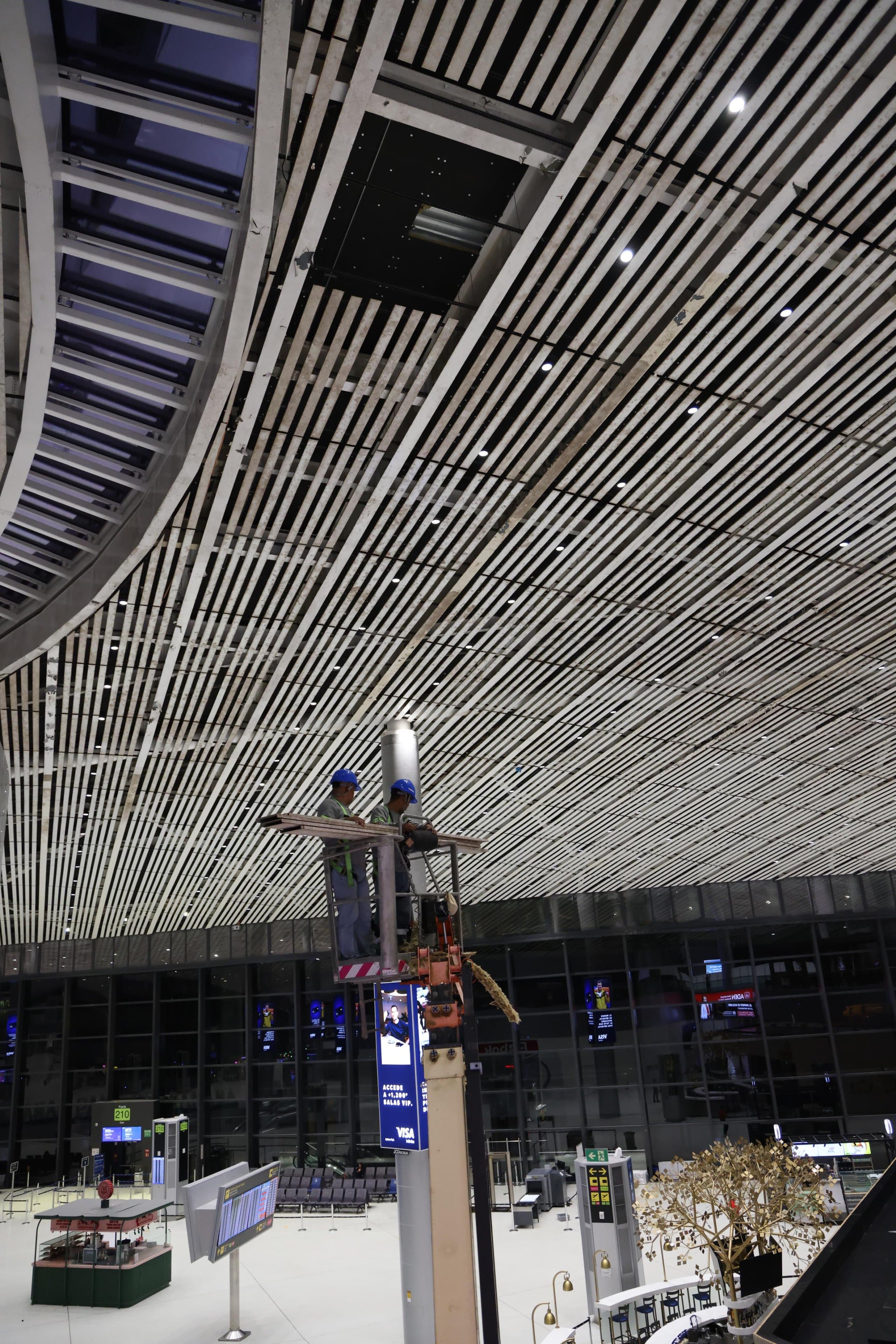 Inicia primera fase de recuperación del cielo raso en la Terminal 2 del Aeropuerto de Tocumen