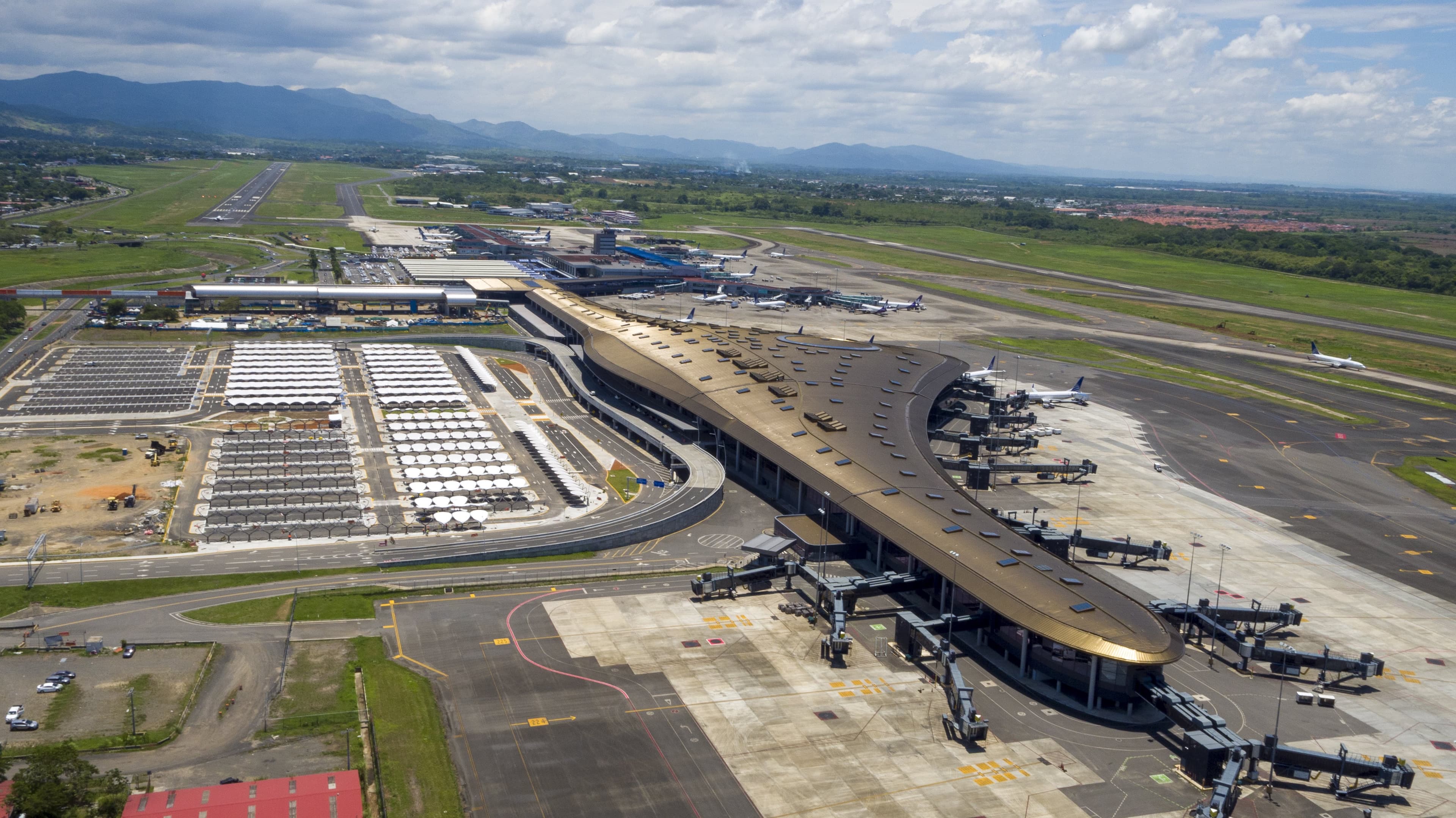 Tocumen, el hub aéreo de Panamá, se ubica en el Top 5 de conectividad Internacional en América Latina y el Caribe
