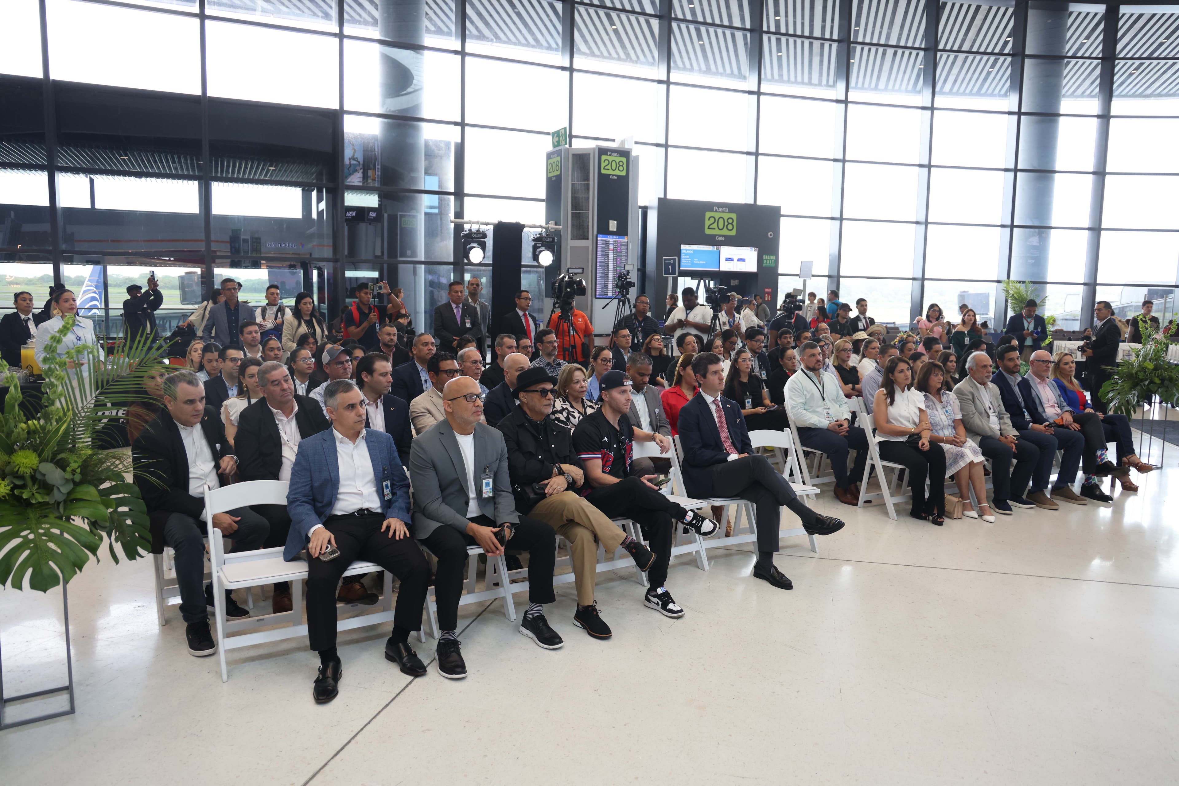 Tocumen proyecta la nueva Marca País “Panamá, Anfitrión del Mundo” ante millones de viajeros - 2