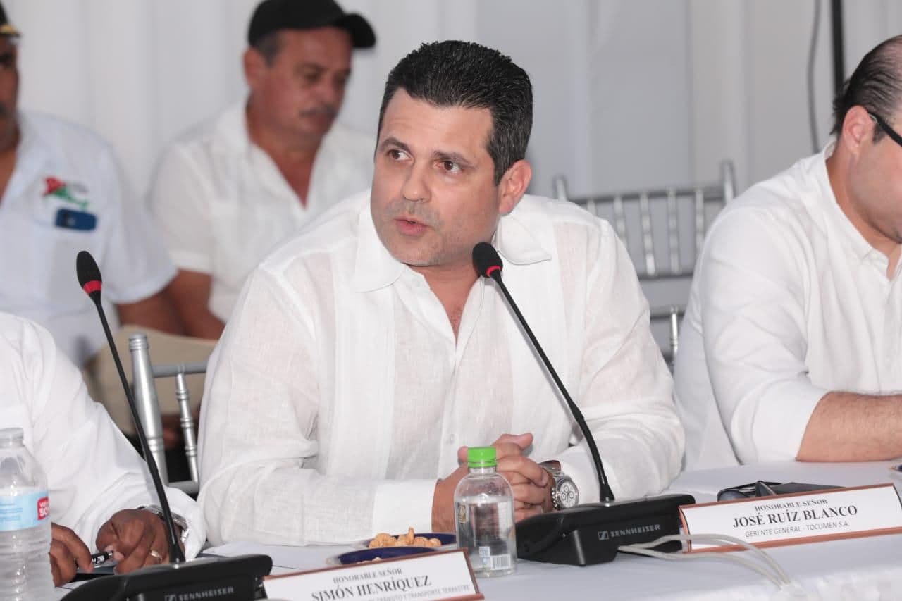Gobierno impulsa transformación de aeropuertos regionales para convertirlos en motores de desarrollo y competitividad