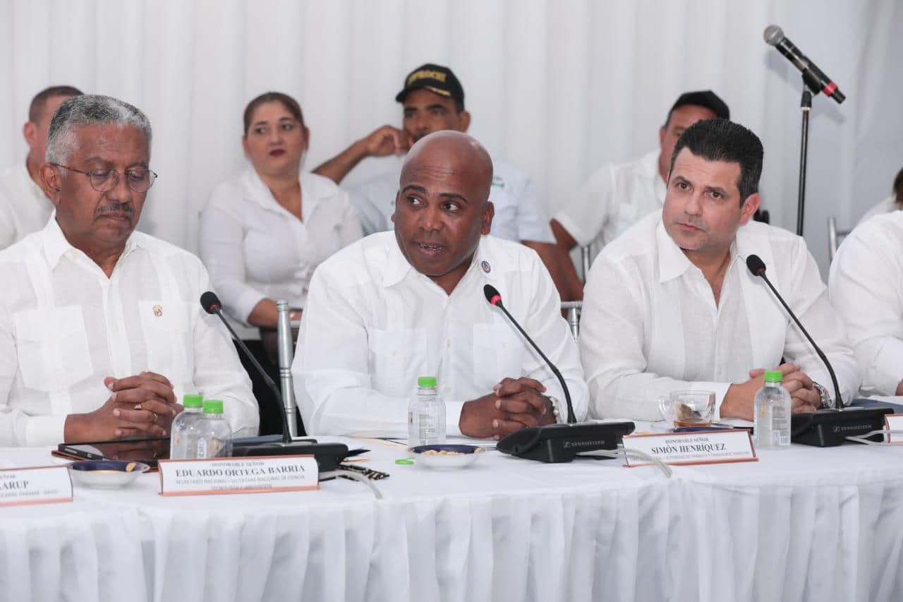 Gobierno impulsa transformación de aeropuertos regionales para convertirlos en motores de desarrollo y competitividad - 2
