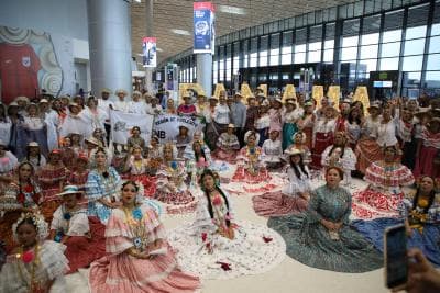 El Aeropuerto Internacional de Tocumen celebra su primer Desfile de la Pollera