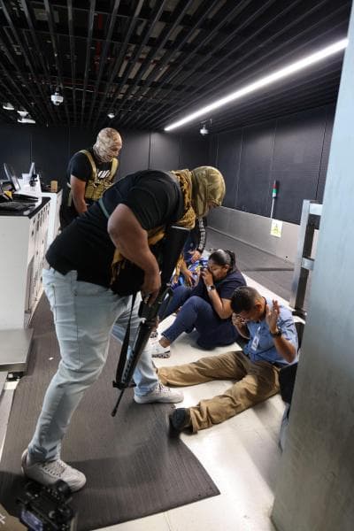 Aeropuerto de Tocumen fortalece sus protocolos de seguridad con simulacros simultáneos de alta complejidad - 1