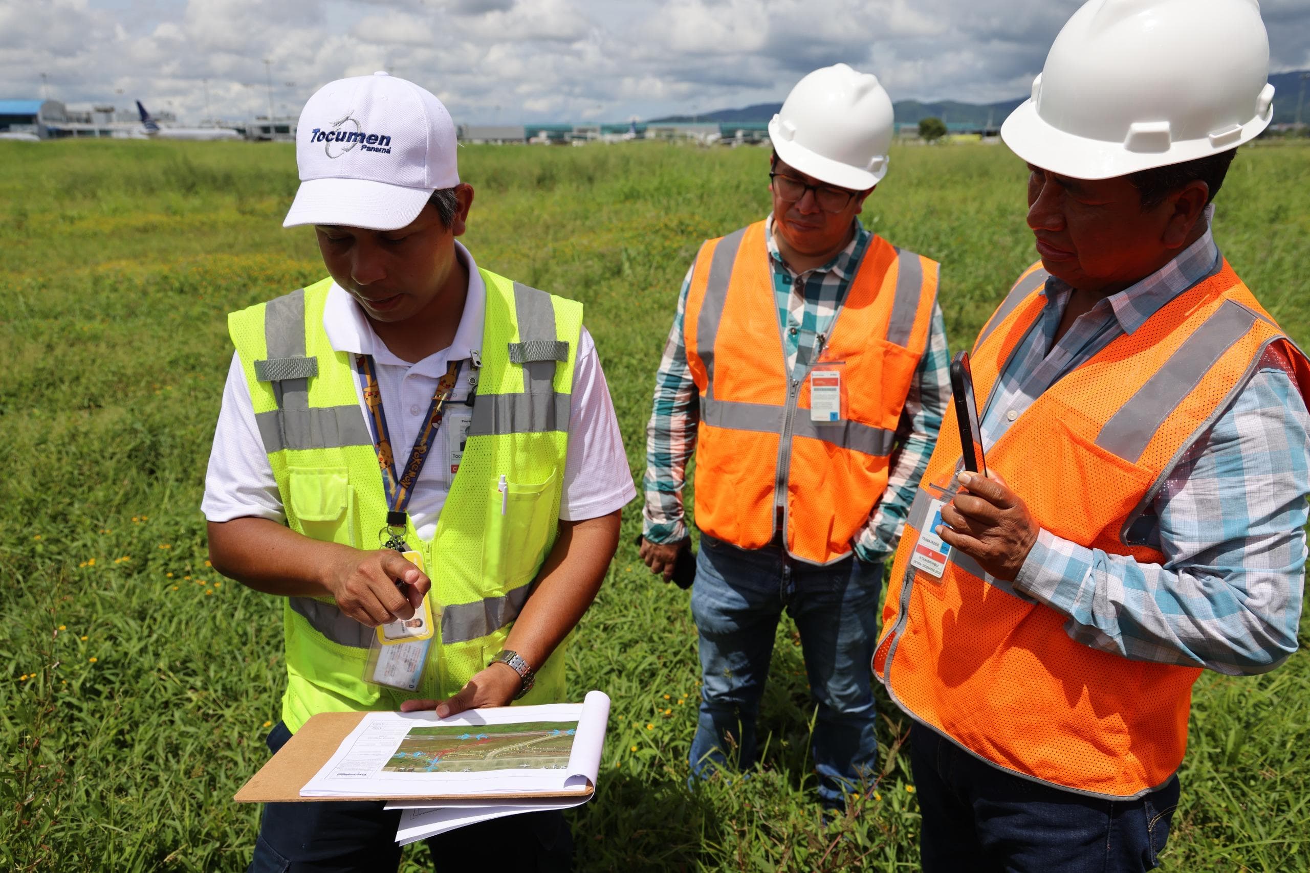 Siete empresas interesadas participan en visita técnica para licitación de ampliación y mejoras al campo de vuelo de Tocumen - 2